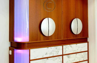 Galerie (Schrank, Sonderanfertigung)